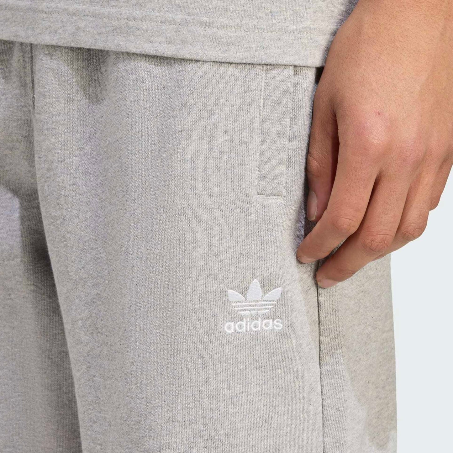 Bermuda Adidas originals // gris