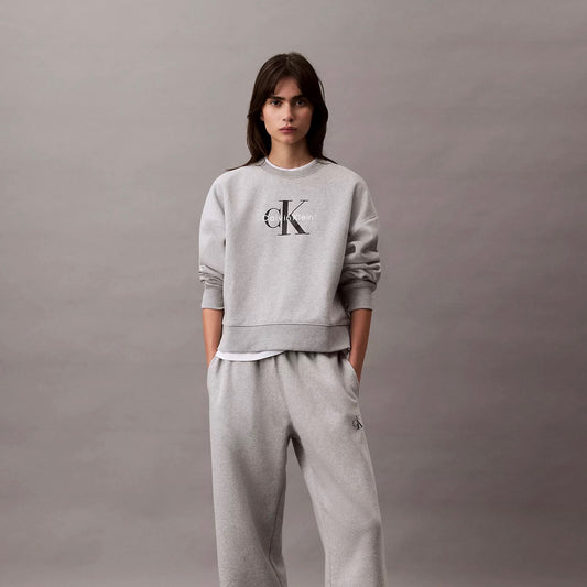 Buzo Calvin Klein con felpa logo chico Oversized // gris