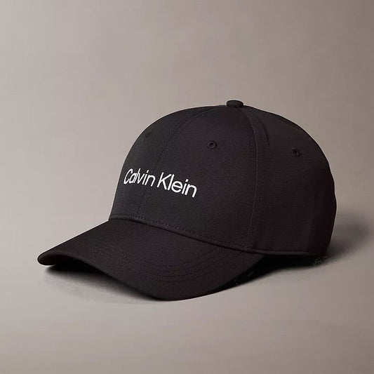 Gorro Calvin Klein duro// negro