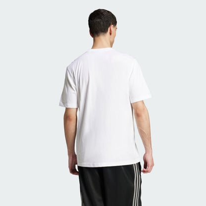 Remera Adidas Originals oversize clásica logo chico // blanca