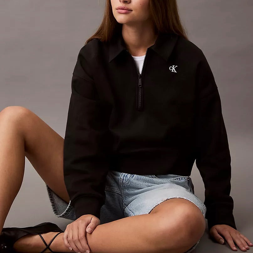 Medio cierre con cuello Calvin Klein // negro