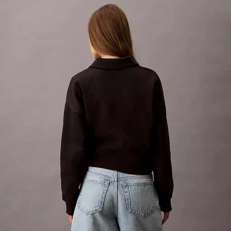 Medio cierre con cuello Calvin Klein // negro