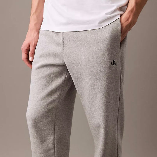 Pantalón Calvin Klein // gris