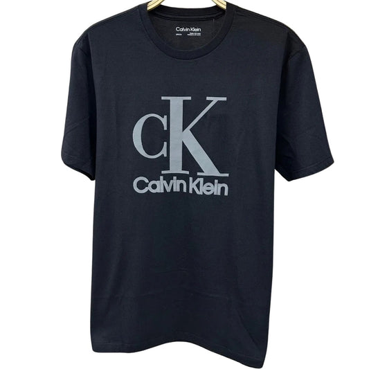 Remera Calvin Klein // negra